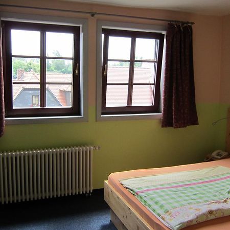 Hotel Zum Schwarzen Baer Hermsdorf  Extérieur photo