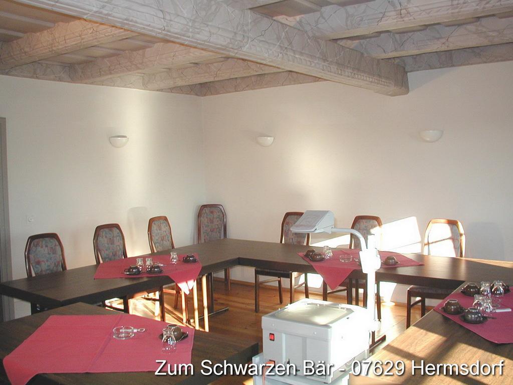 Hotel Zum Schwarzen Baer Hermsdorf  Extérieur photo